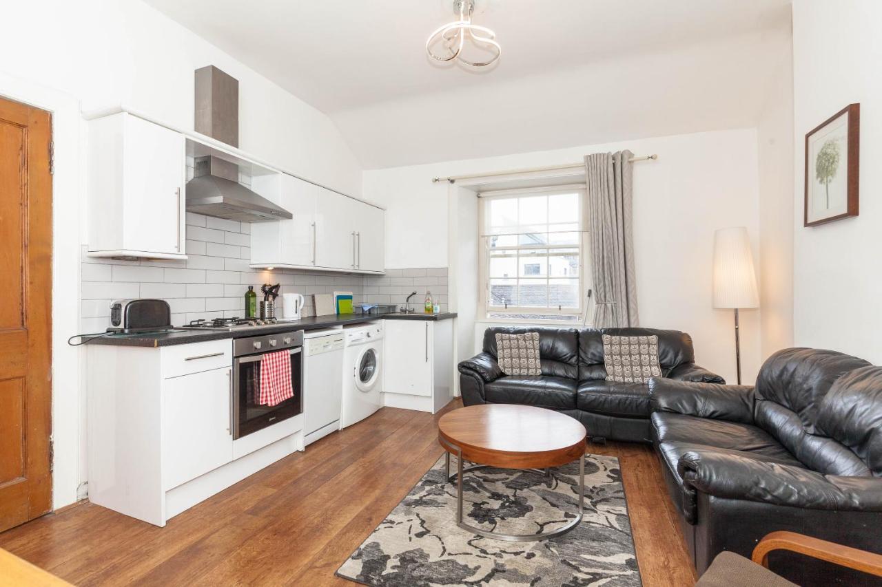 Old Town Edinburgh Apartment Close To Castle And Royal Mile Bagian luar foto