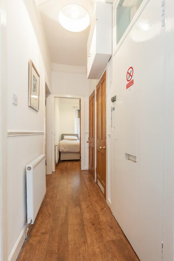Old Town Edinburgh Apartment Close To Castle And Royal Mile Bagian luar foto