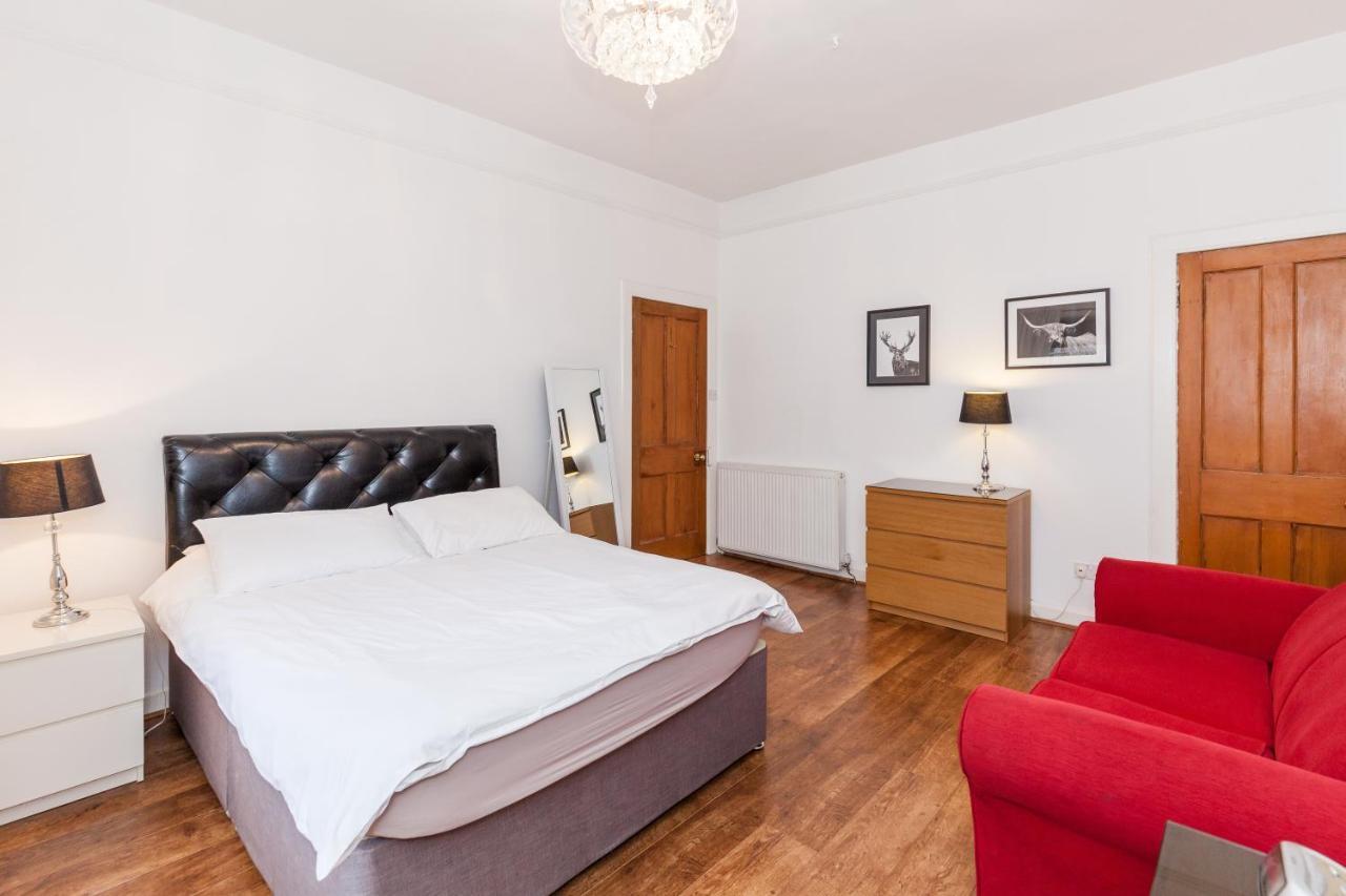 Old Town Edinburgh Apartment Close To Castle And Royal Mile Bagian luar foto